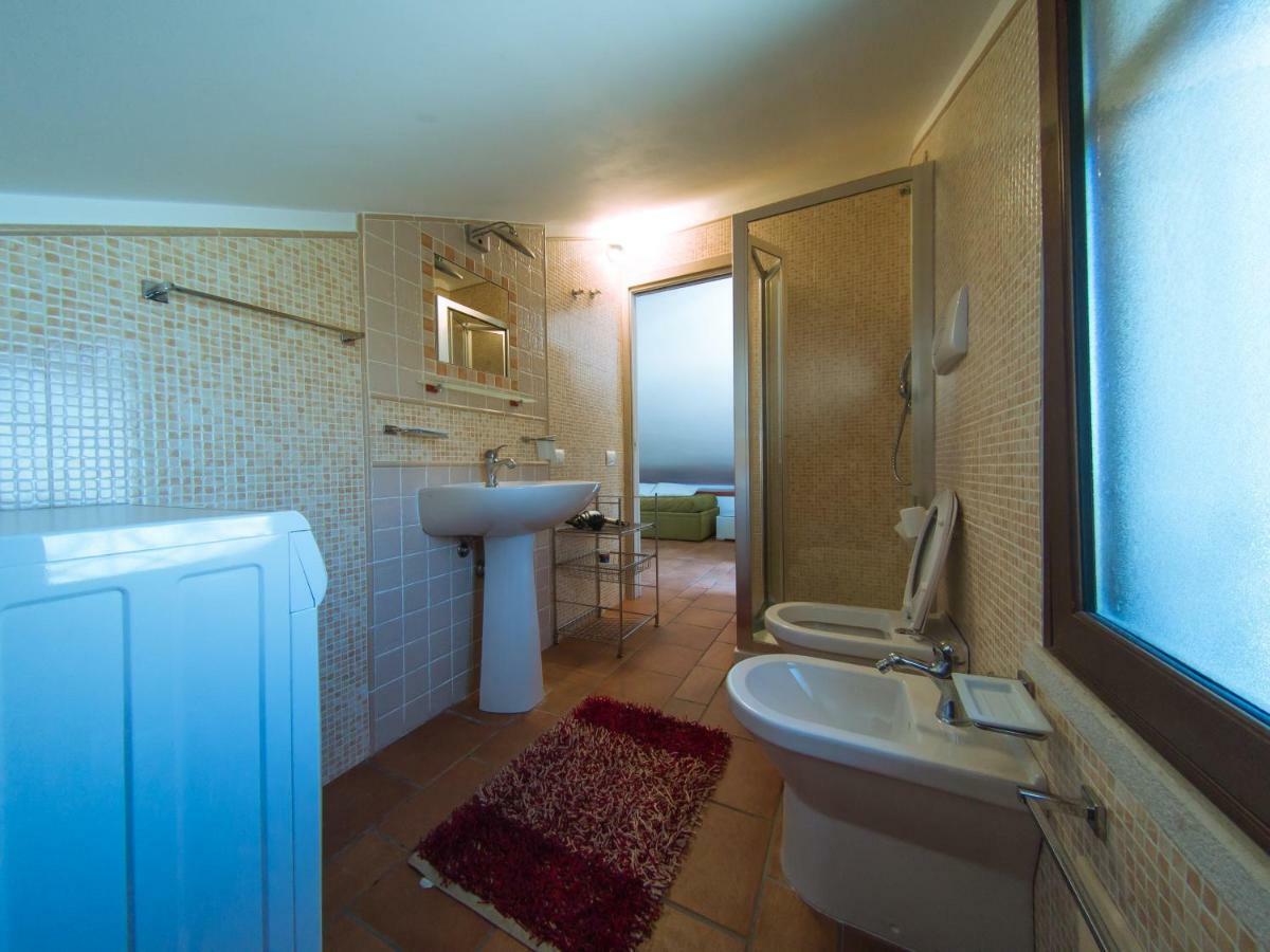 Mansarda Con Vista Piscina Villa Campofelice di Roccella Kültér fotó