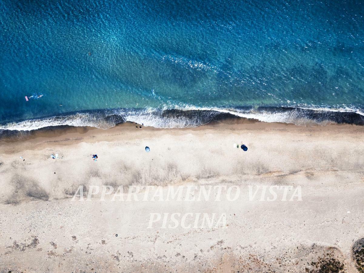 Mansarda Con Vista Piscina Villa Campofelice di Roccella Kültér fotó